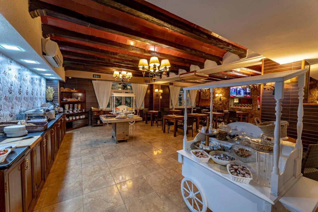 Nastasi Hotel & Spa Lleida Kültér fotó