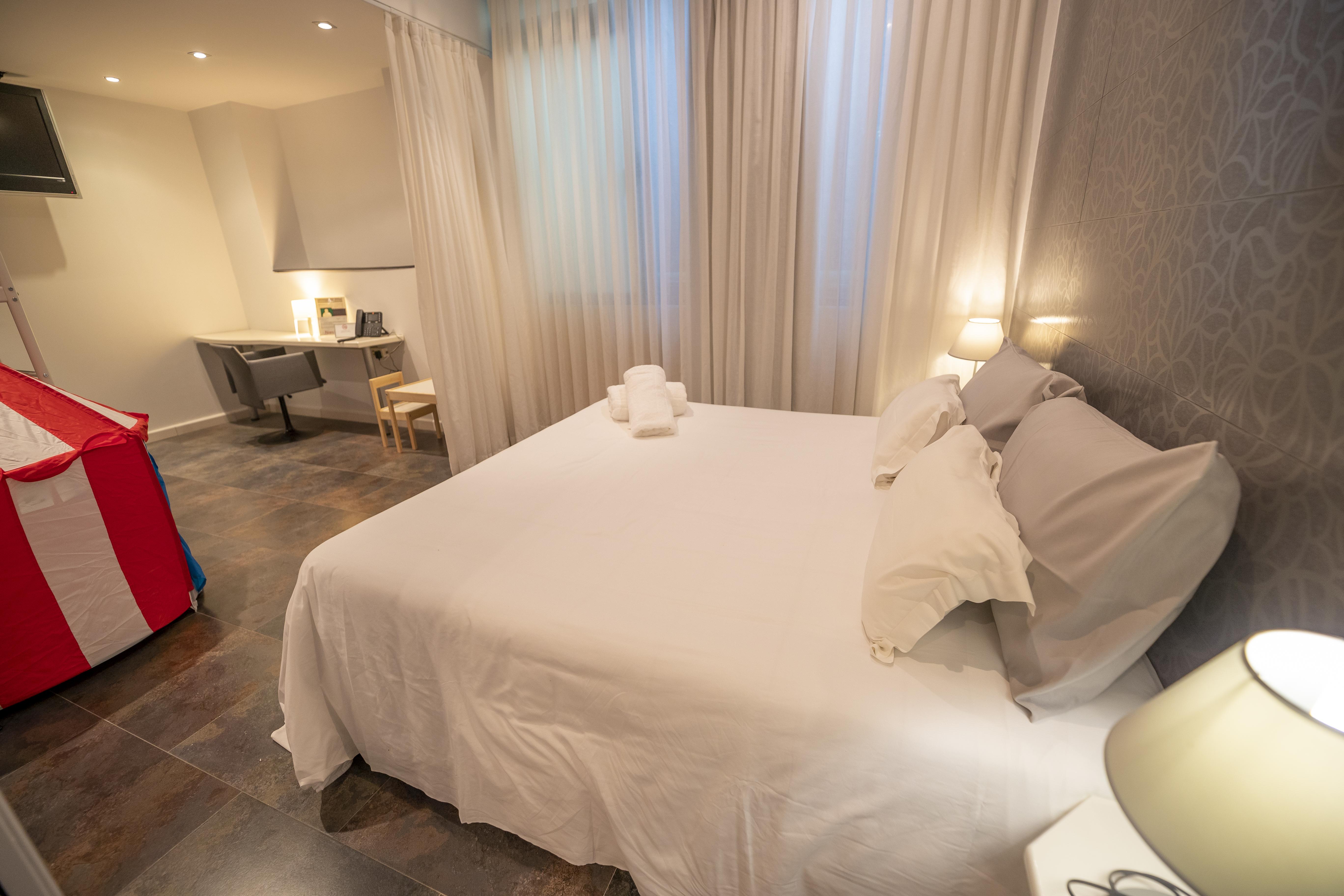 Nastasi Hotel & Spa Lleida Kültér fotó