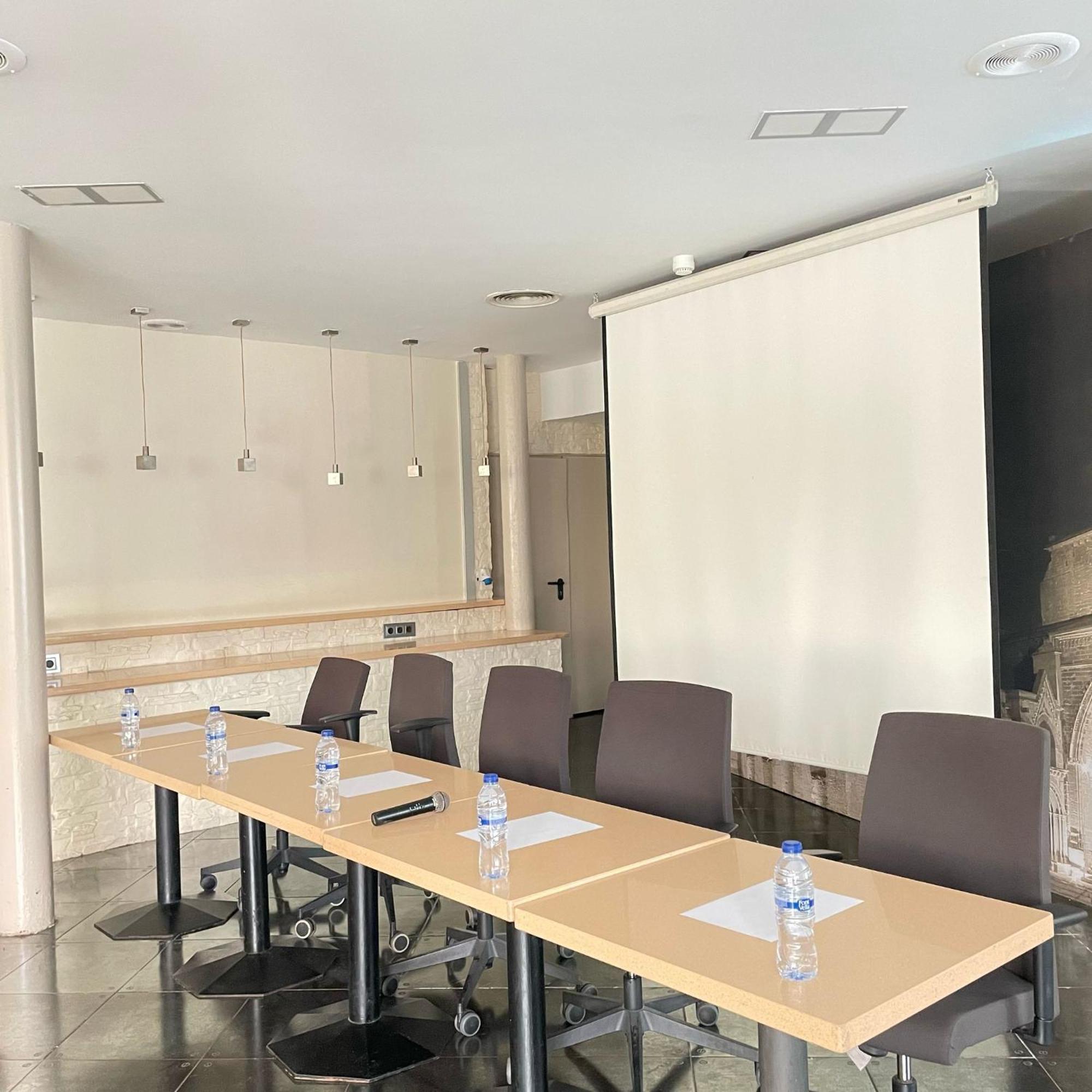 Nastasi Hotel & Spa Lleida Kültér fotó